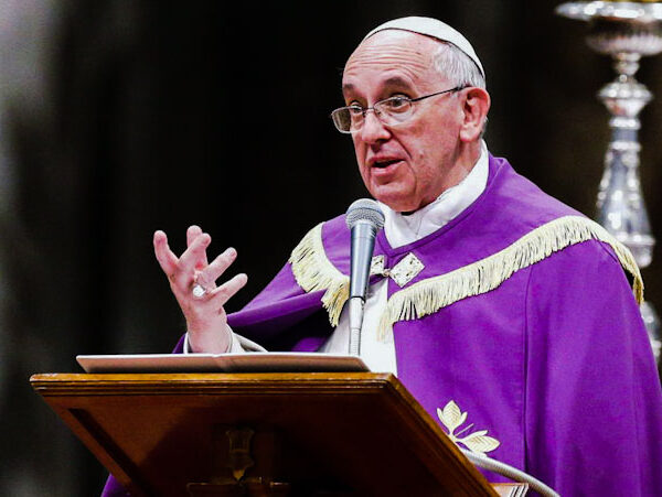 2025 nǿng ò V́:maq vnvtshì we lvngcha dvpvt Svrabín koqkv́mpè Francis ò dvtú mòngkà