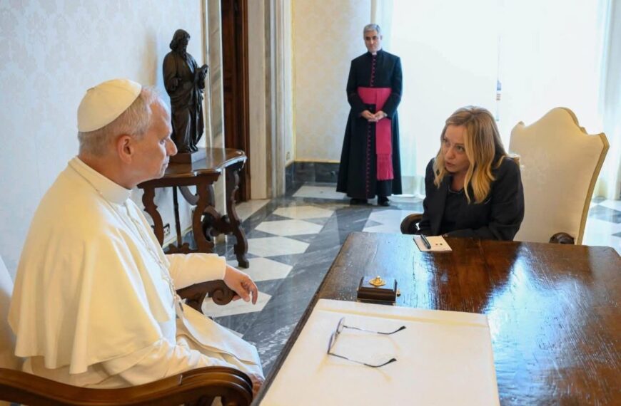 “Svrabín Koqkvm Leo (XIV) Italy Wunjichuk kaq Vtō nø vhøm we”