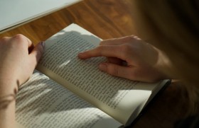 Pvlàcè nounggwn lún shì lvm dvpat Jømciq rì