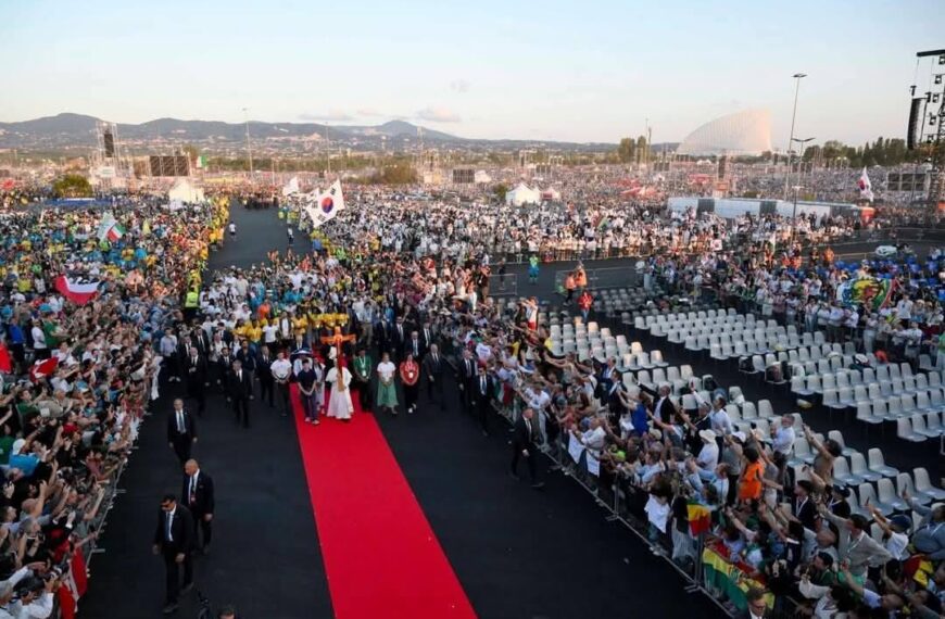 Mònggv̀n móngdàn vrv̀m kèní Zìlàngré (1000000) rezé gǿ Rome myuq taq kø̀m ngǿm nø̀ Zìlàngré Missa wá lún bǿì we