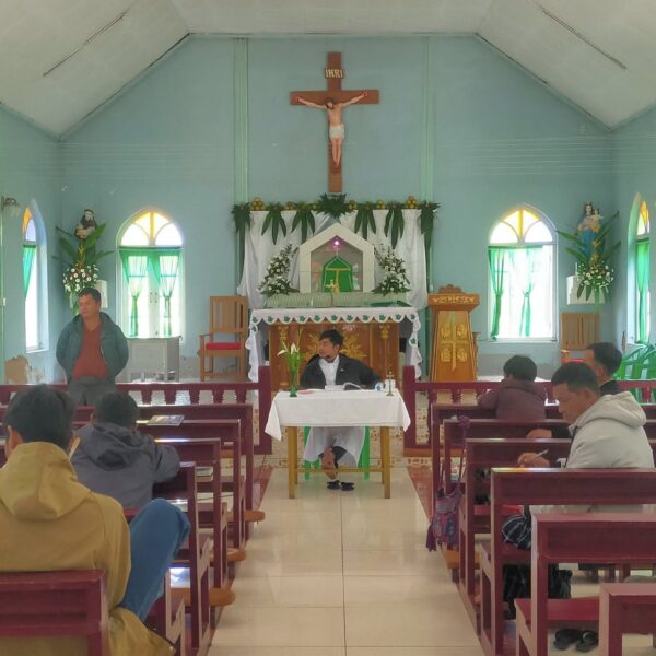 Putao Jau Gwørwang me vdòng vl Mongkà Svra rìo Mongkà mv-ngu Vjúrøt lipong