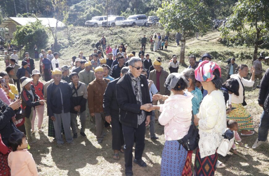 Bishop Paul Grong ò màná dømrø lóngdøng kvt vjúrøt kùng wáshì bøì we