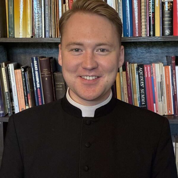 Scotland móngdàn kèní lvpat cv́m vtang íwe Catholic Shvrúngshú tiqgǿ