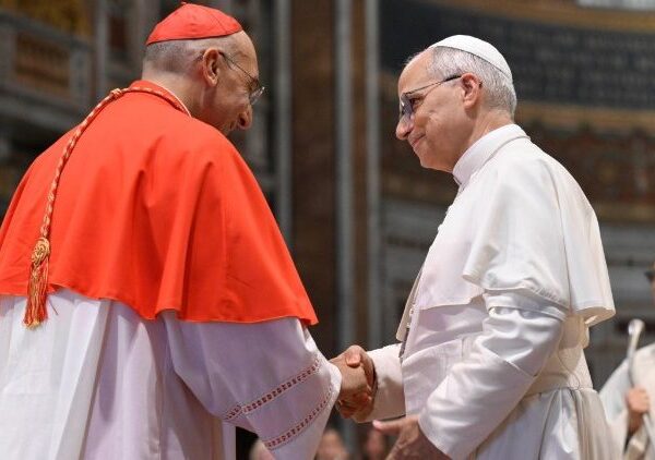 Svrabín koqkam pè Leo (14) vm-aq vnat shi we rvtø Roma Sasvna Shvngømré (Parishes)5Long taq tuq lvm íwe.