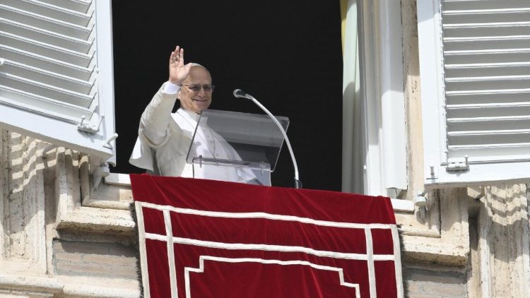 Yesu Kristu nø̀ nøngmaqò pvlàcè dang bv́l ráì we tvrà svng shèzǿ:māìe