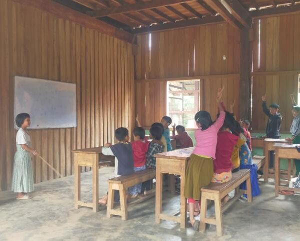 Vdè tiqgǿ taqkèní shvzvt shì ràwe nøt mvsø̀n rì