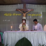 Shvngbe mvdvm Gvray mongzøl lòng laqtuqdaq! Dèni nònggùn lùshì lvm móngkà nø Yohan 6:44-51 vdòng taqkèní íē.Mongkà vzàng røshì lvm wàì.