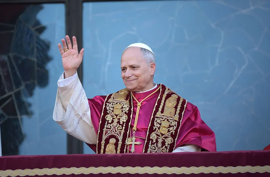 Mv́ngshèr we tvrà wawe nø vsv̀ng tiq mvzuqcè dvpvt wa mǿí