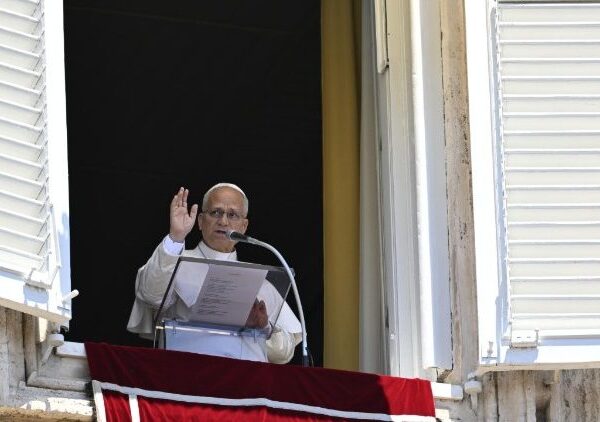 Pope Leo XIV ò dvtú Mòngkà