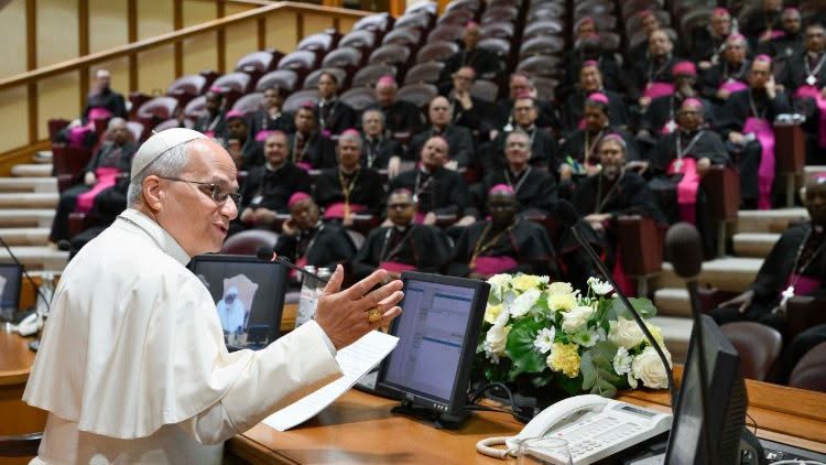 Yesu Kristu døni shvngømré ò vyvng roqshú rì taqgø vsvngrì tiqgø vrvm svng vdèò dòngnøt mvsøn vdòng zvngshì ràe wanø dvkám we